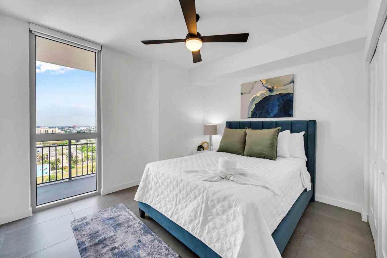 Amazing 3 Bed Unit In Dwntwn Miami With Free Parking Διαμέρισμα Εξωτερικό φωτογραφία