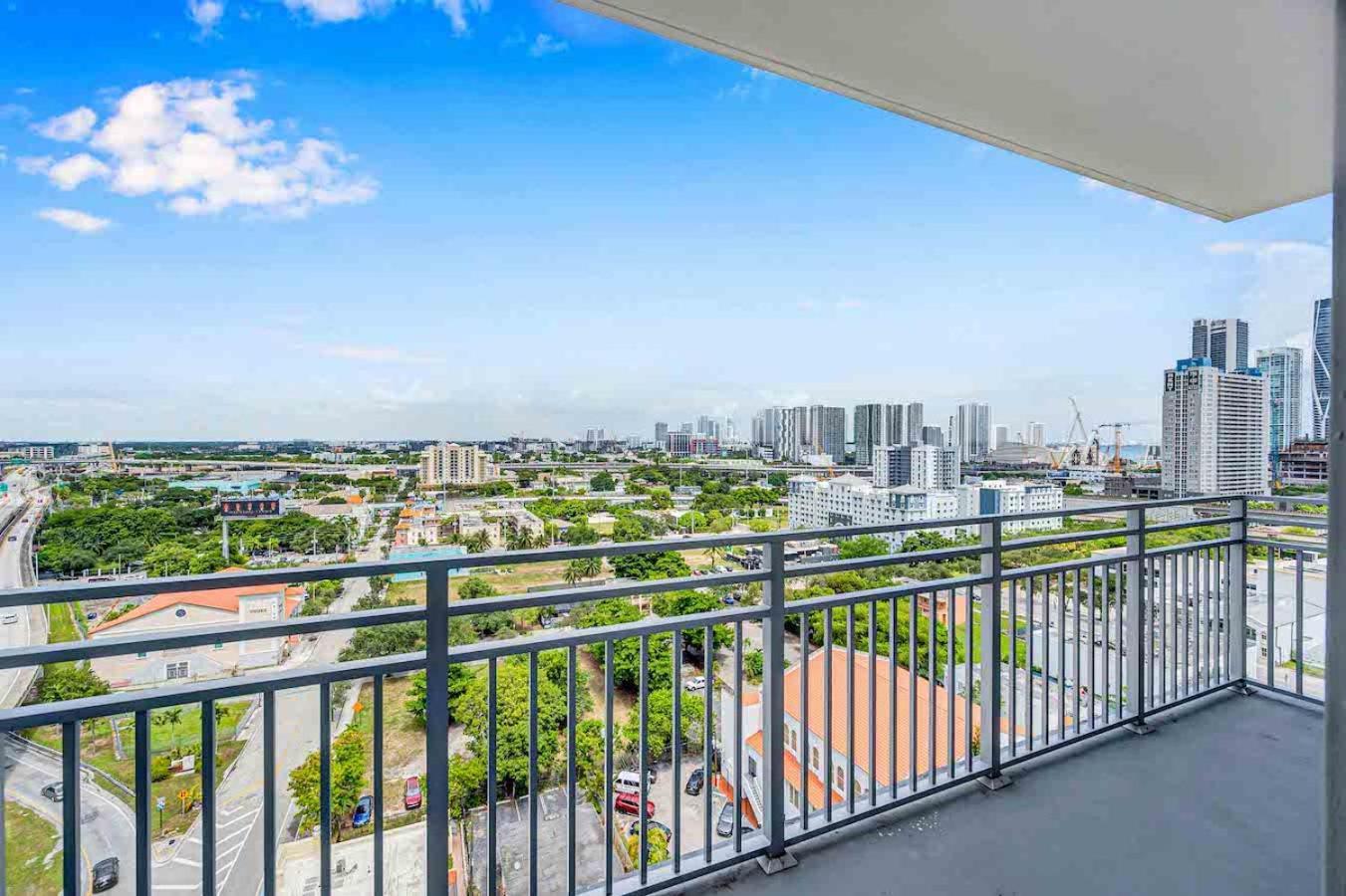 Amazing 3 Bed Unit In Dwntwn Miami With Free Parking Διαμέρισμα Εξωτερικό φωτογραφία